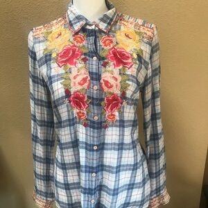 Johnny Was ‘Tilly’ button-down women’s top - S